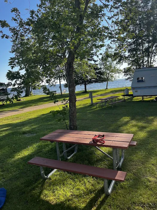 Big Lake Campground Picture 9