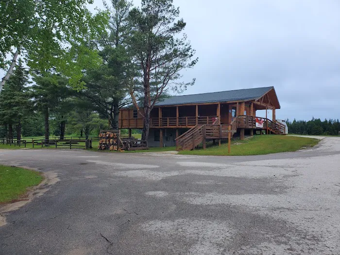 Byce’s Michihistrigan Campground Bar and Cabins Picture 4