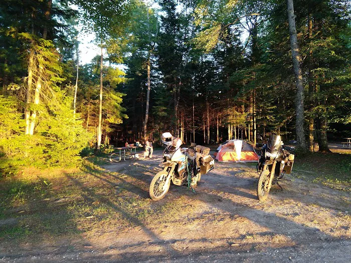 Tahquamenon Falls State Park Rivermouth Campgrounds Picture 4