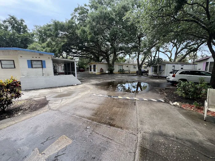 Jay May Mobile Home Park Picture 6