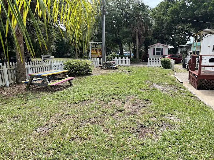 Jay May Mobile Home Park Picture 2