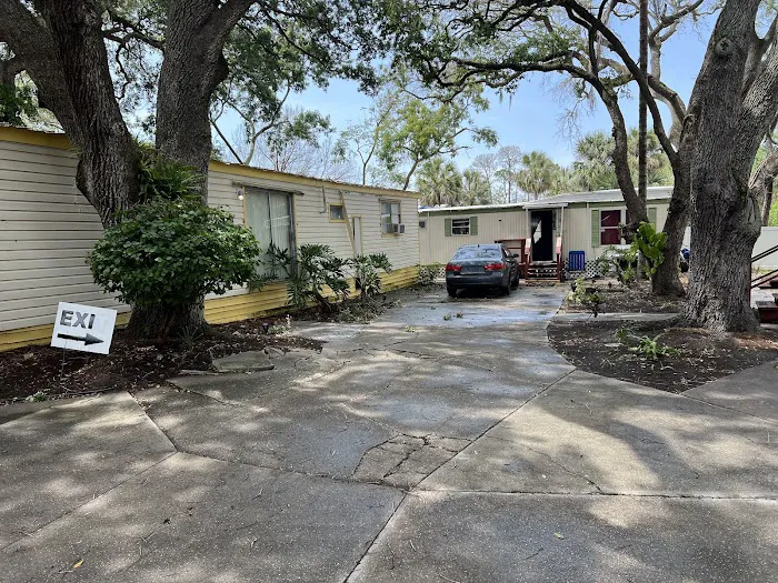 Jay May Mobile Home Park Picture 5