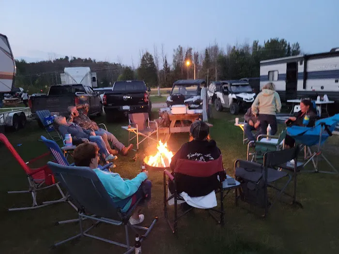 RiverView Park and Campground Picture 2