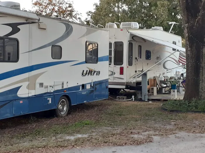 Tampa RV Park Camp Nebraska Picture 2