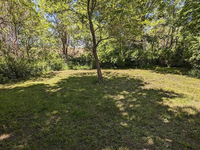 Frakers Grove Farm Picture 4