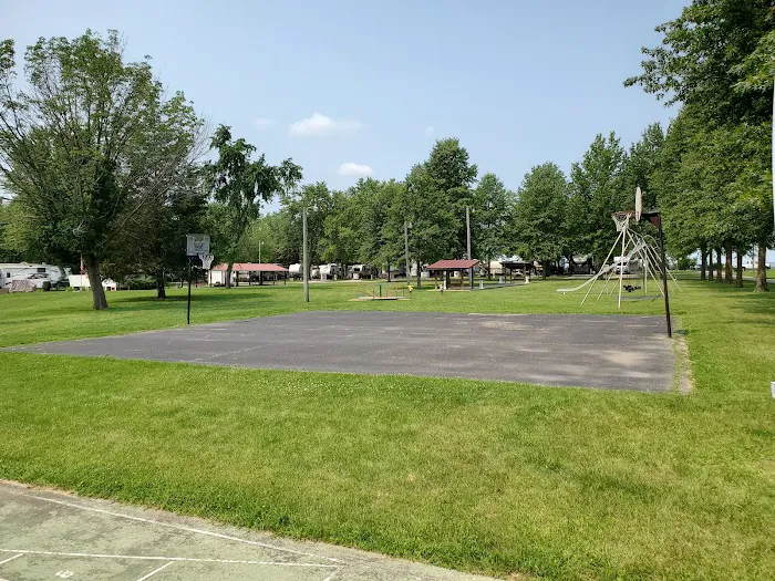 Kentuckiana Kampground Picture 9