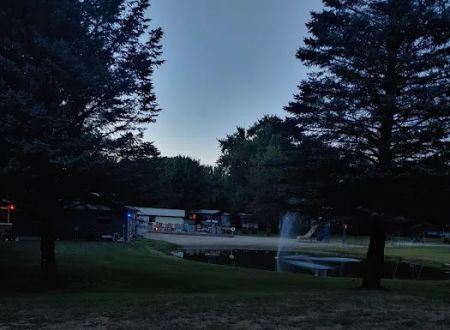 Blue Lake Resort