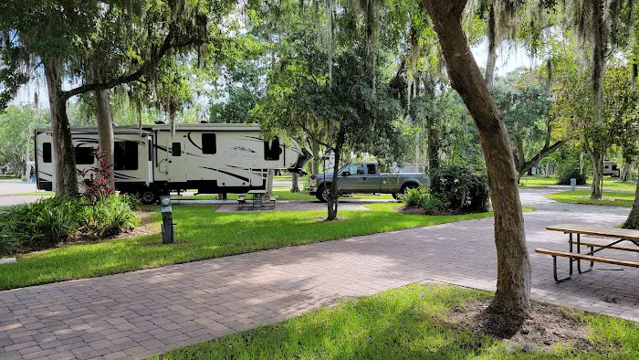 East Lake Fish Camp Picture 5