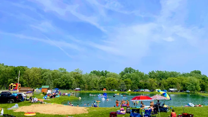 Happy Acres Kampground Picture 10