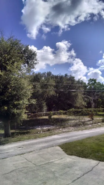 Cocoa Estates Mobile Home & RV Park Picture 10