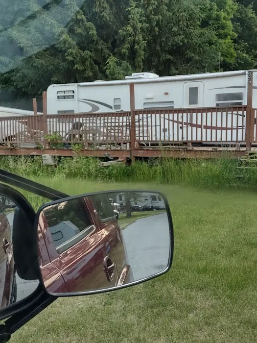 Bark River Campgrounds Picture 10