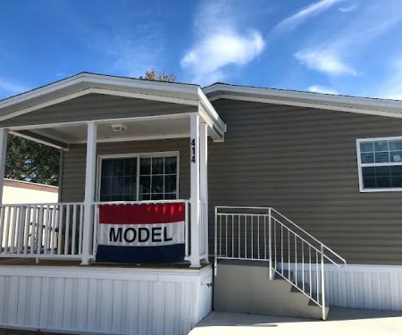 Maplewood Village Mobile Home Community