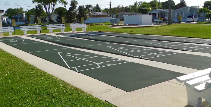 Maplewood Village Mobile Home Community Picture 2