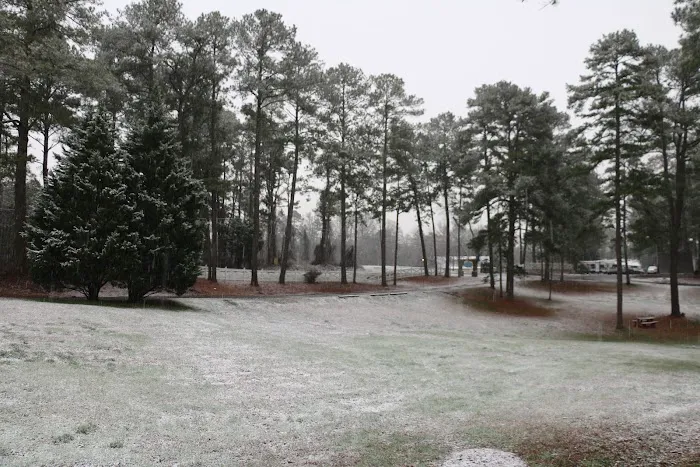 Lakepoint Campground Picture 9