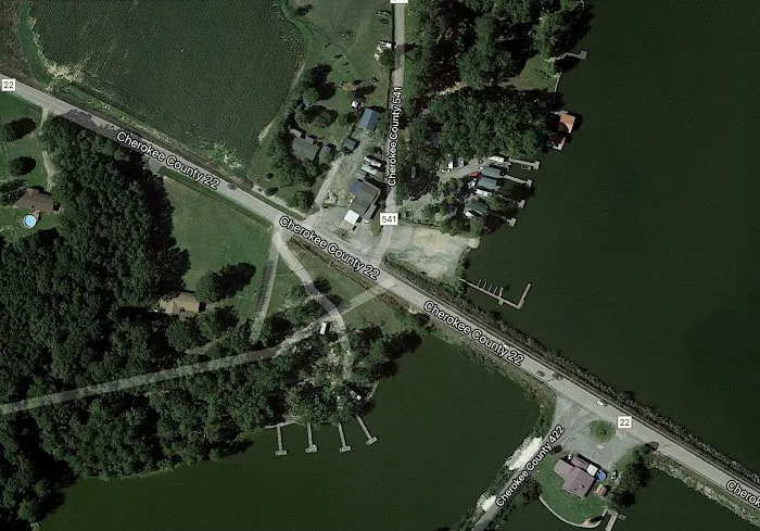 Rooster's Landing Picture 1