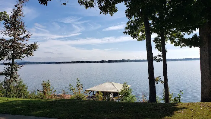 Pruett's Lakeside Campground Picture 1
