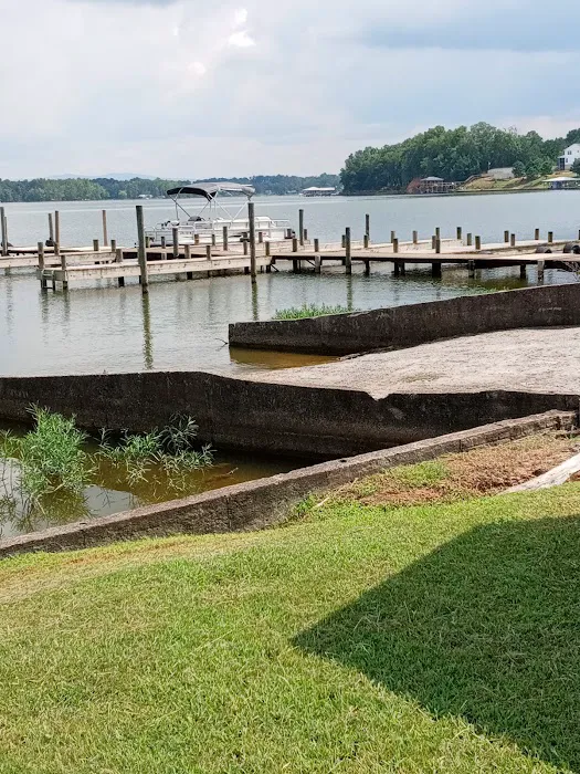 Pruett's Lakeside Campground Picture 4