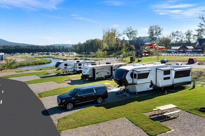 Winding Waters RV Resort Picture 6