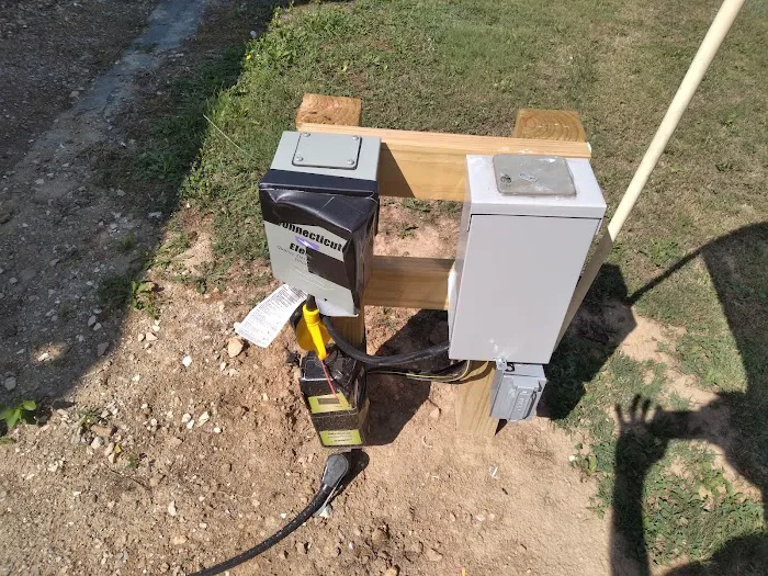 Cedar Glen Mobile Home Park Picture 7