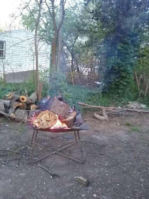Lazy Acres Mobile RV Park Picture 8