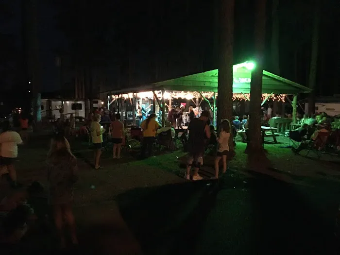 Riverview Campground Picture 5