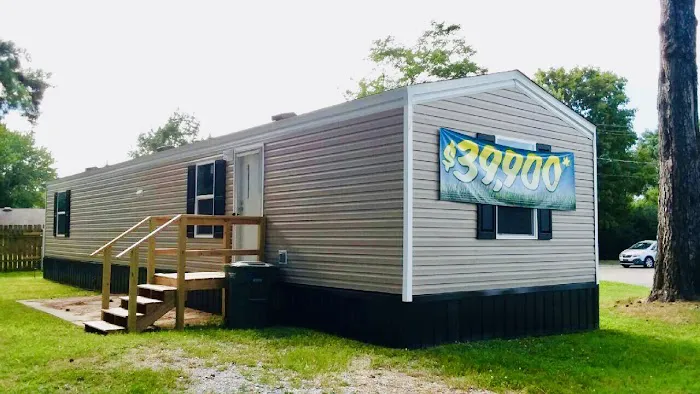 Country Lane Mobile Home Park Picture 2