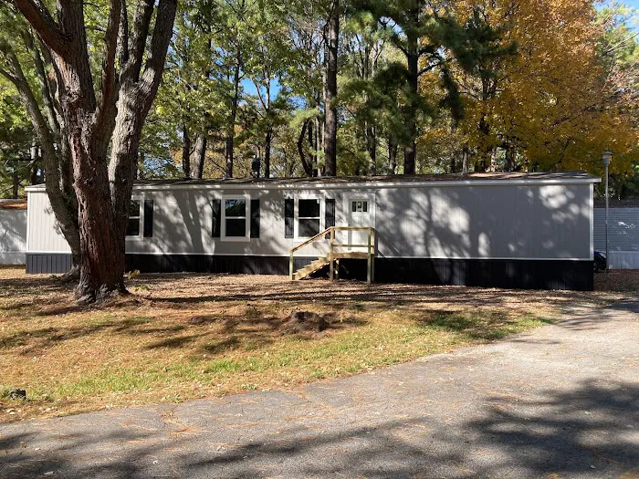 Country Lane Mobile Home Park Picture 7