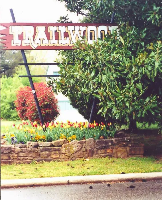 Trailwood Mobile Home & RV Park Picture 7