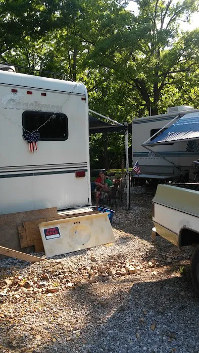 Rogers Pea Ridge Garden RV Picture 8