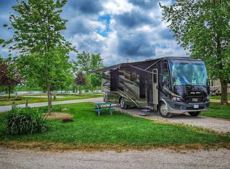D & W Lake Camping & RV Park