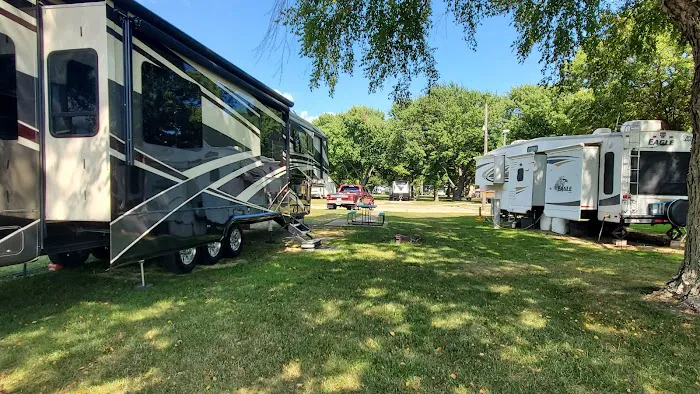 Prairie Pines Campground Picture 6