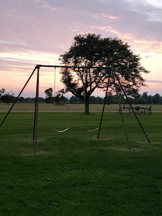 Prairie Pines Campground Picture 4