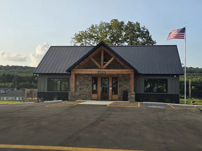 Pathfinder RV Resort Picture 6