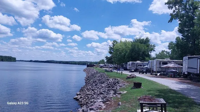 Perryville Campground Picture 4