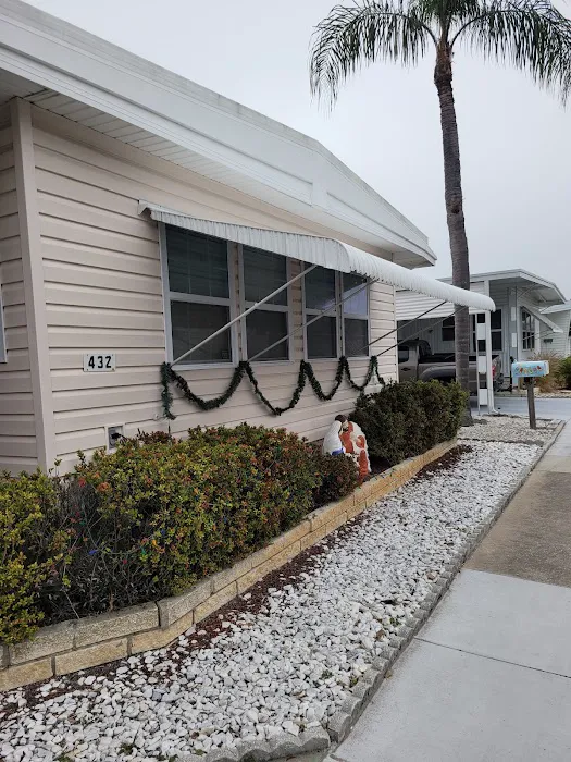 Westwind Manufactured Home Community Picture 1