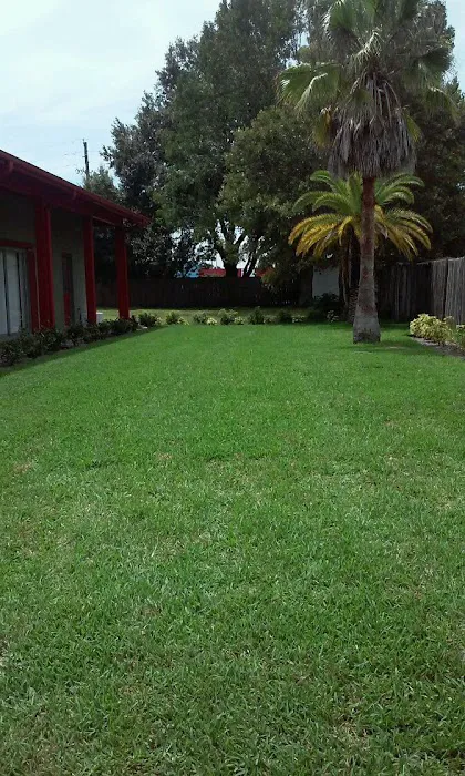 Frontier Village Mobile Home Park Picture 8
