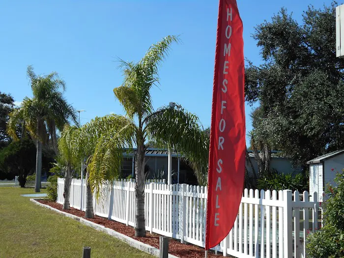 Leisure Homes Mobile Home Park Picture 10