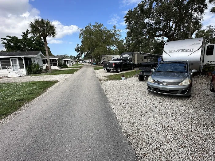 Space Coast RV Resort Picture 10