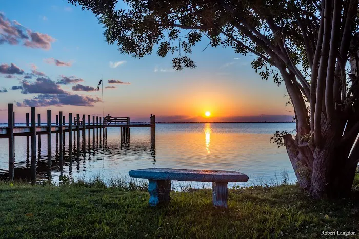 Carver's Cove RV Resort Picture 4