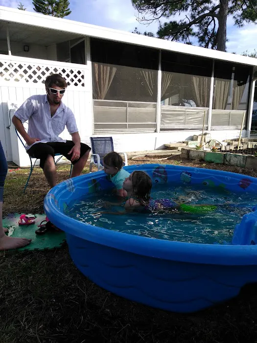 Pinewood Manufactured Home Community | Ormond Beach Picture 4