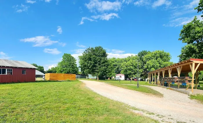 Monett Village Mobile Home & RV Park Picture 3