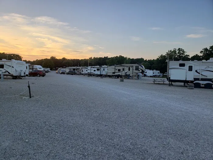 Rustic Meadows RV Park Picture 3