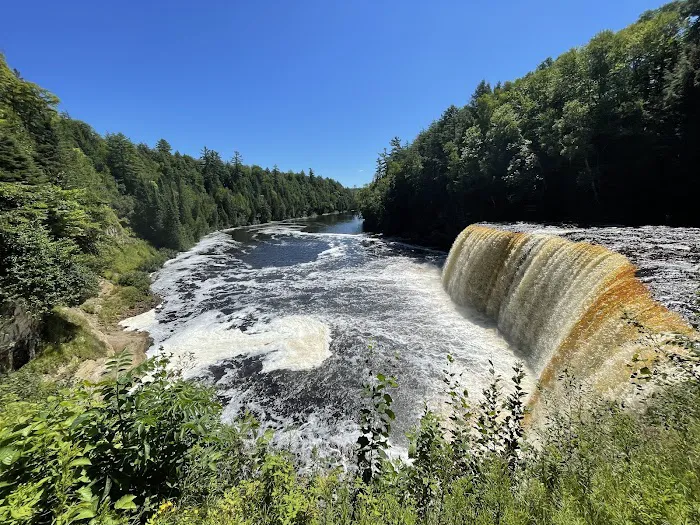 Tahquamenon State Park - Lower Falls Hemlock Picture 9