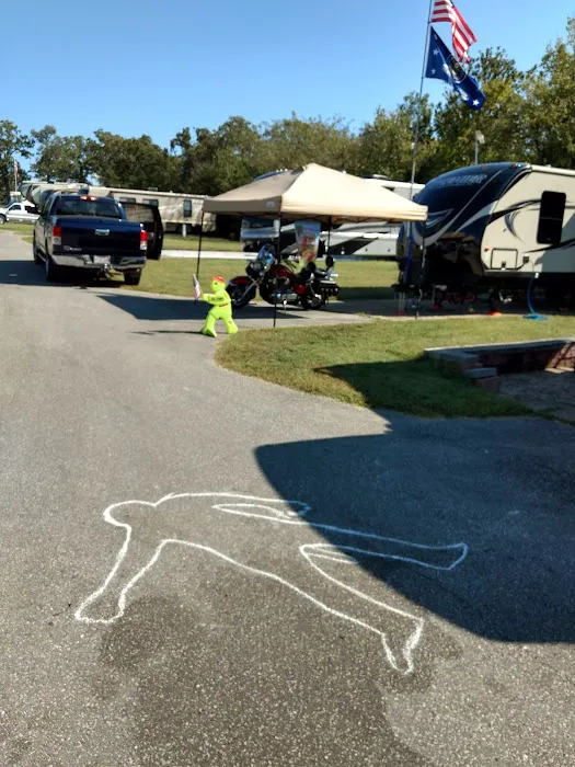 Road Hog RV Park Picture 10