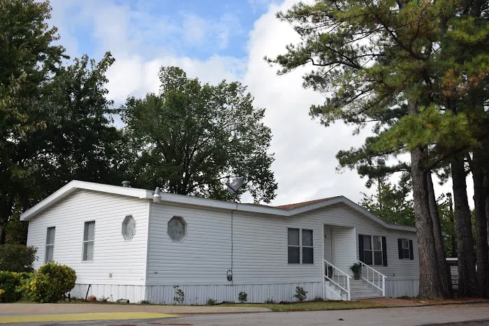 Western Park Manufactured Home Community Picture 9
