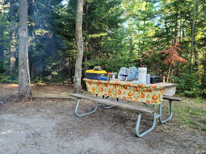 Reed & Green Campground Picture 5