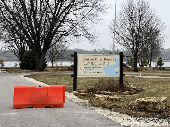 Illiniwek Forest Preserve Campground Picture 3