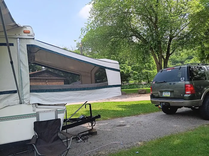 Illiniwek Forest Preserve Campground Picture 5