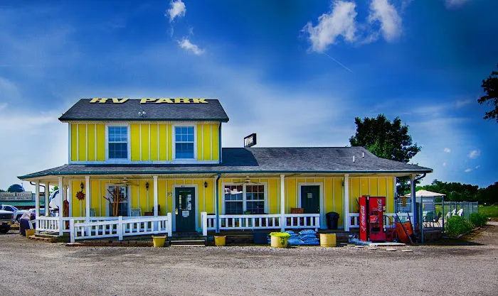 Crabtree RV Park Picture 4