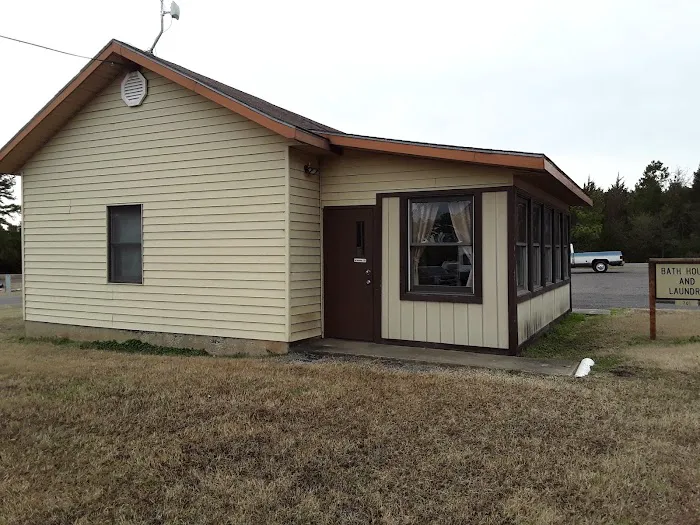 William O. Darby RV Park & Covered RV Storage Picture 6